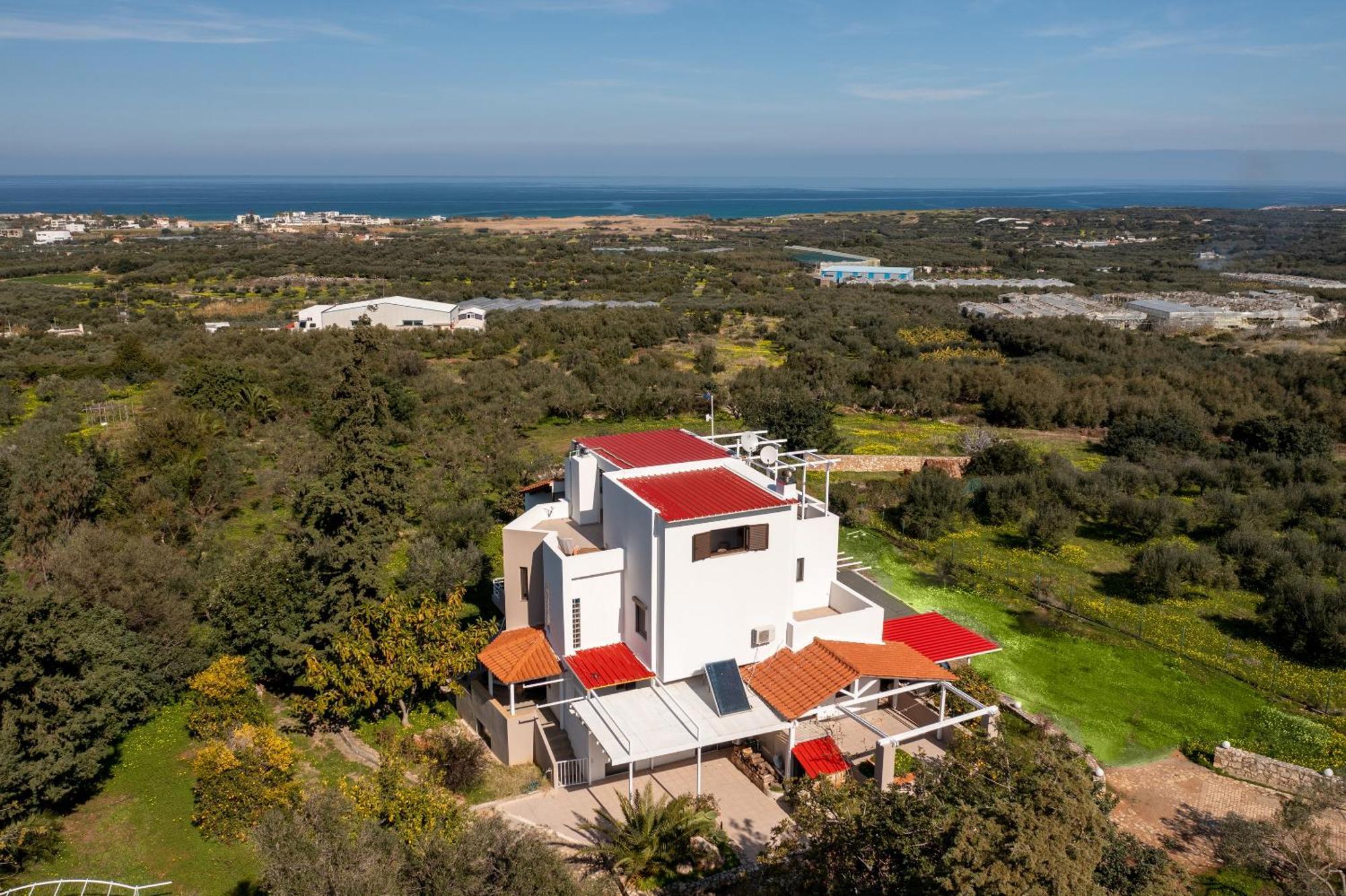 Rooftop Loft At With An Amazing View Malia (Crete)